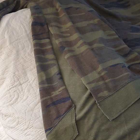 NOT FOR SALE - Z Supply CAME weekender tunic side-slits Medium - Picture 5 of 8